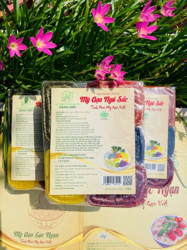 Mỳ gạo ngũ sắc - Hợp Tác Xã Dịch Vụ Nông Nghiệp Hằng Hiếu